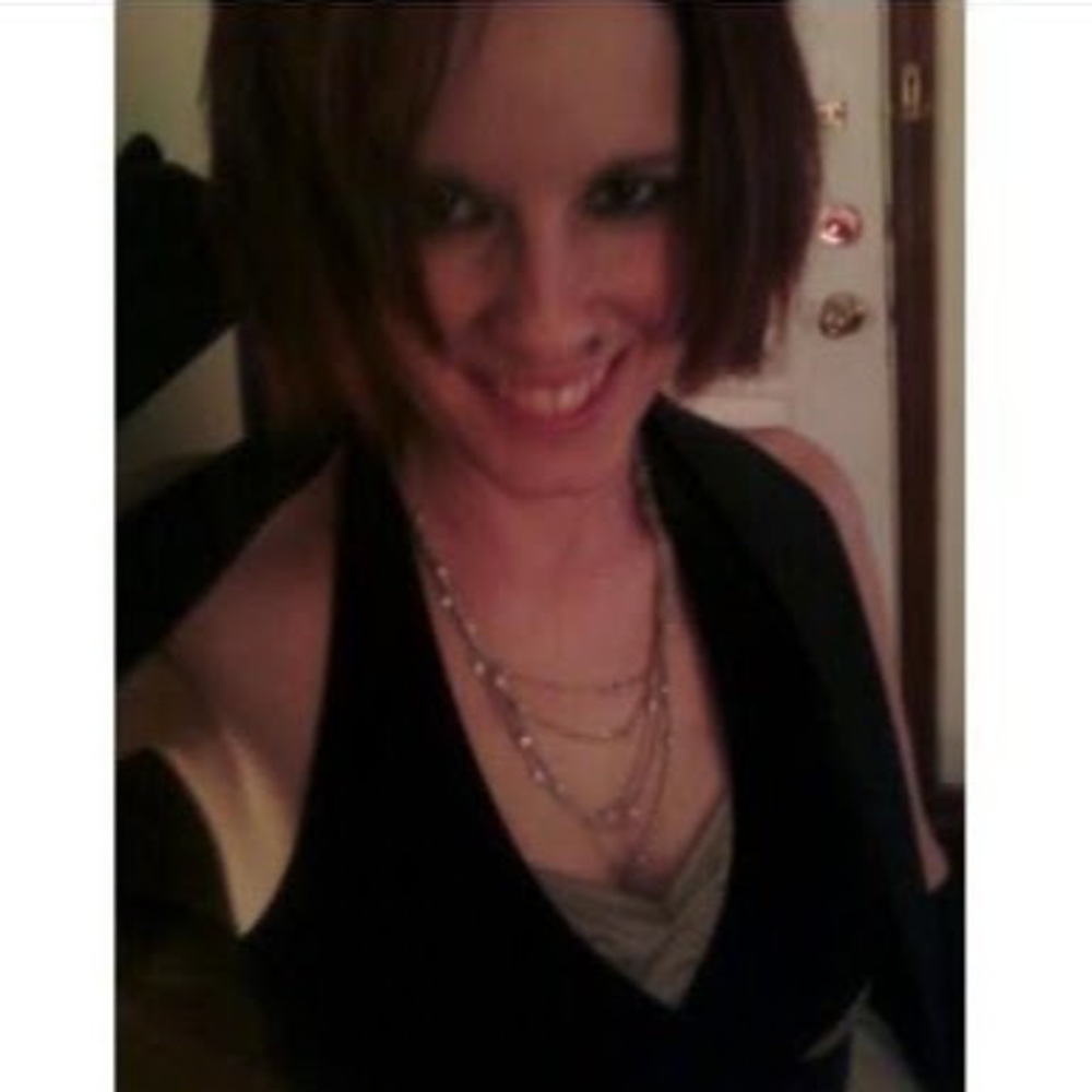 Meet your Posher, Jenn